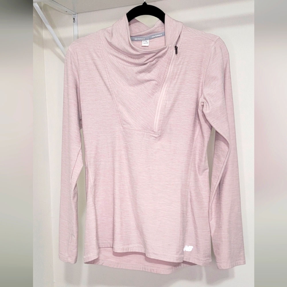 New Balance Women’s Athletic Top Medium 1/4 Zip Pullover Light Pink
